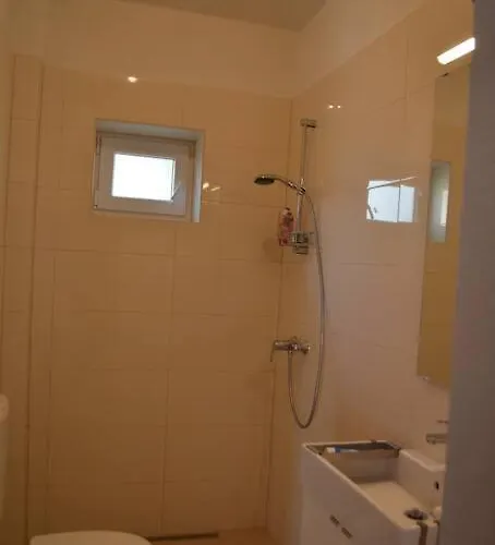 Maslenica - 3br Near & National Parks Apartament *
