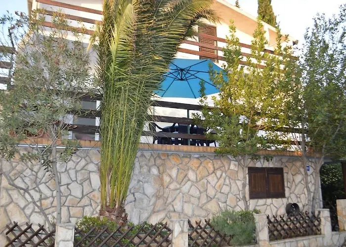 Maslenica - 3Br Apartment Near Beach & National Parks Апартаменты